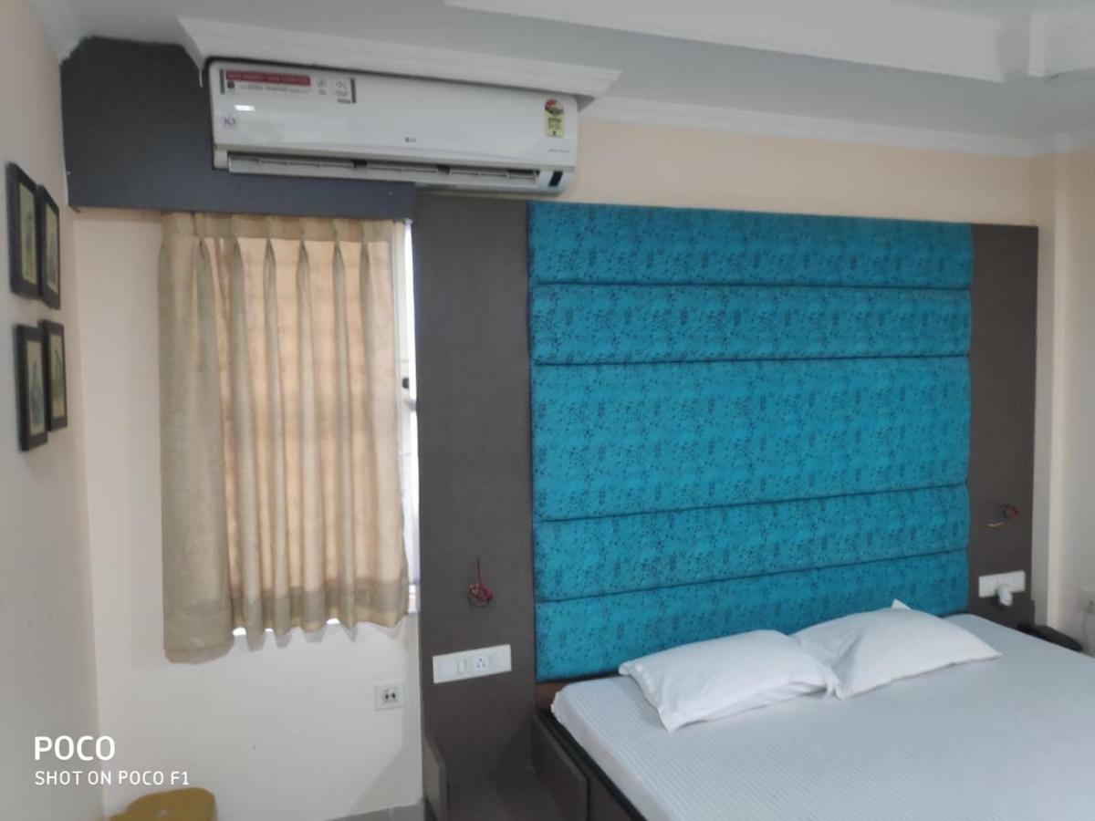 Saraswati Retreat Hotel Bhubaneswar Ngoại thất bức ảnh